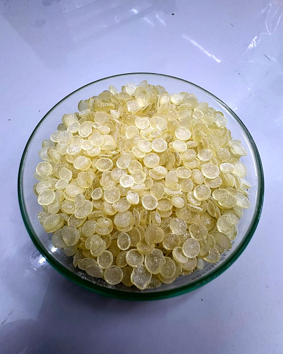 Resin pellets
